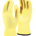 Начали производство перчаток, нарукавников и рукавов из пара-арамидной нити «Вулкан» производства